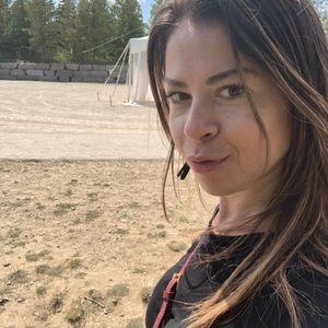 Meet your Posher, Demah